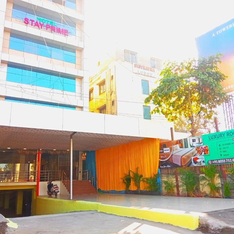 Hotel Stay Prime Thumbnail