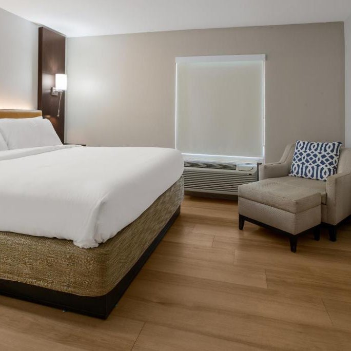 The Marco Hotel Lake Charles Thumbnail