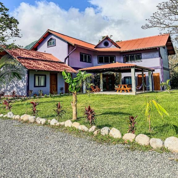 Casa Morada