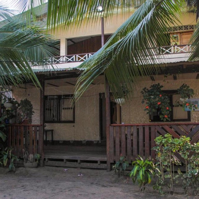 Posada Las Palmeras Thumbnail