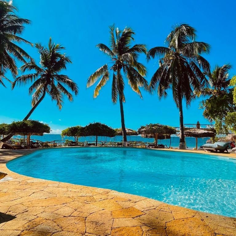 VOVO TELO LODGE Thumbnail