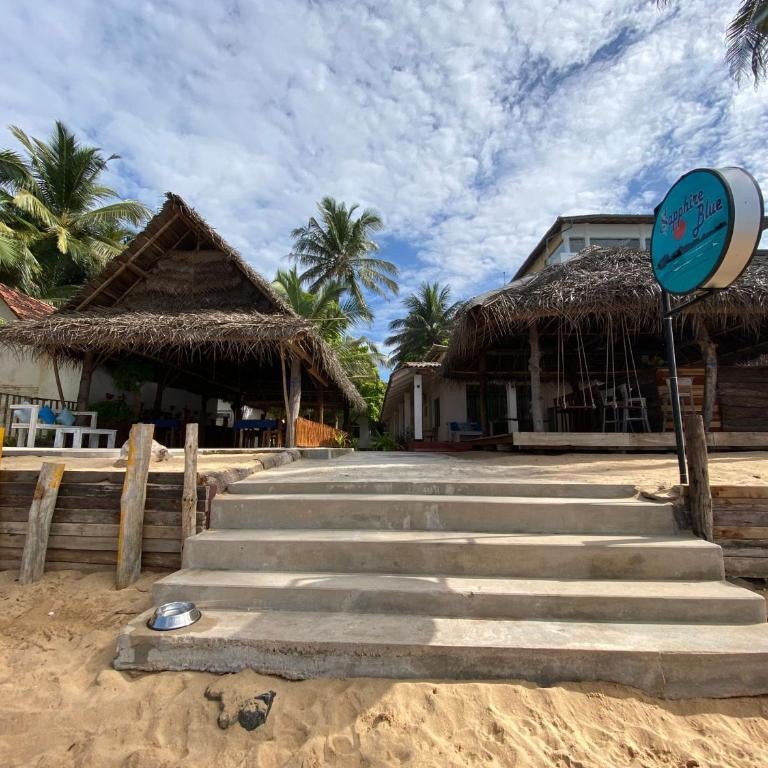 Sapphire Blue Thumbnail