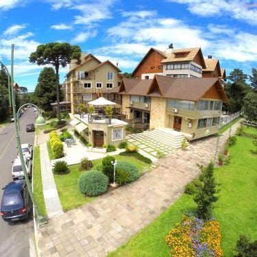 SKY CENTRO HOTEL & SPA - Hotel no centro de Gramado - RS