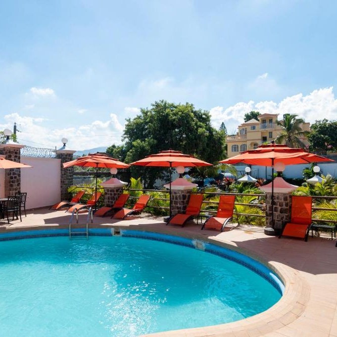 Vivy Hill's Hotel Thumbnail