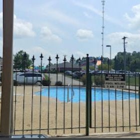 COLLINS INN & SUITES Thumbnail