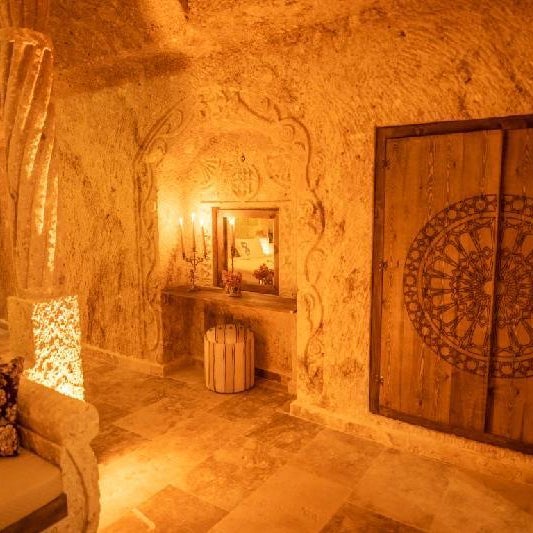 Kayata Cave Suites
