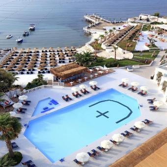 Design Plus Seya Beach Hotel
