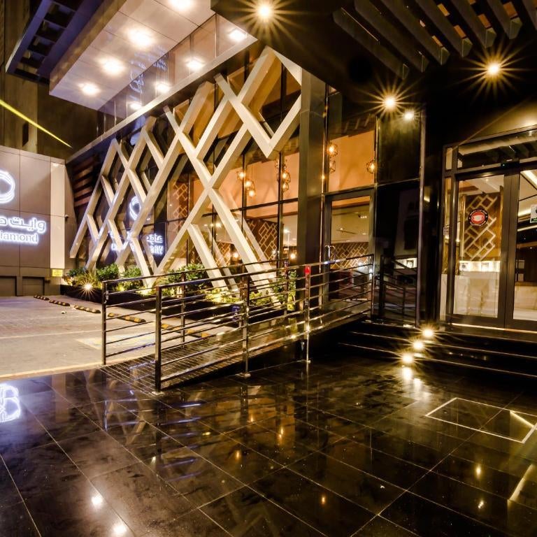 White Diamond Hotel Sari Thumbnail