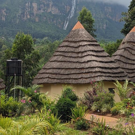 Cwmbale Eco-Safari Lodges, Restaurant and Zoo. Thumbnail