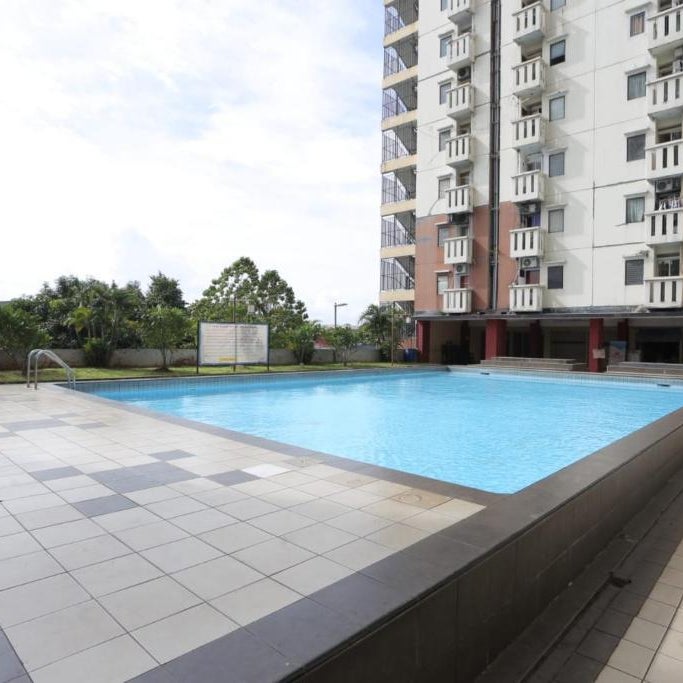 OYO 93585 Apartemen Cibubur Village By Raja Property Thumbnail