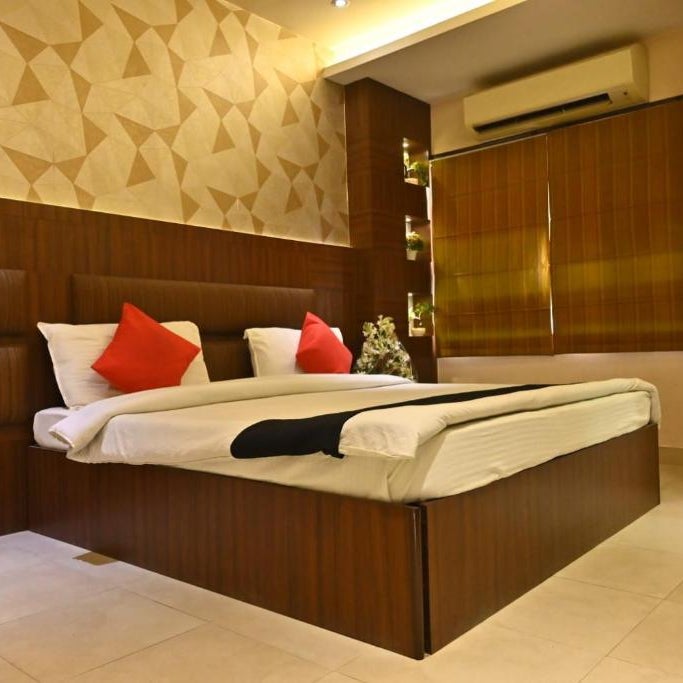 HOTEL ROYAL COTTAGE