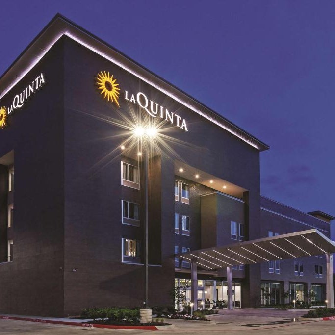 La Quinta Inn & Suites by Wyndham College Station South Thumbnail