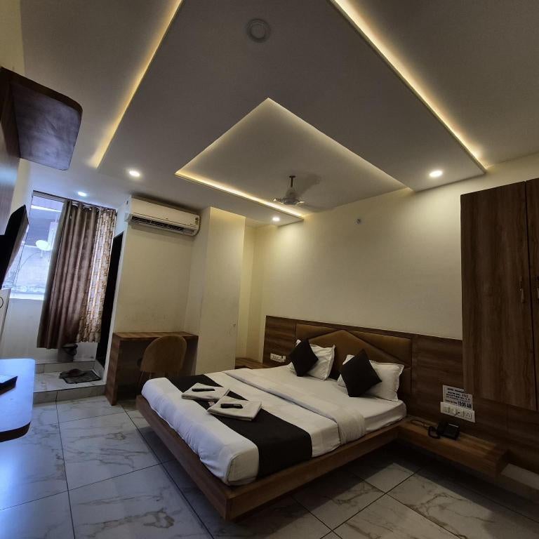 Hotel Prakasham 