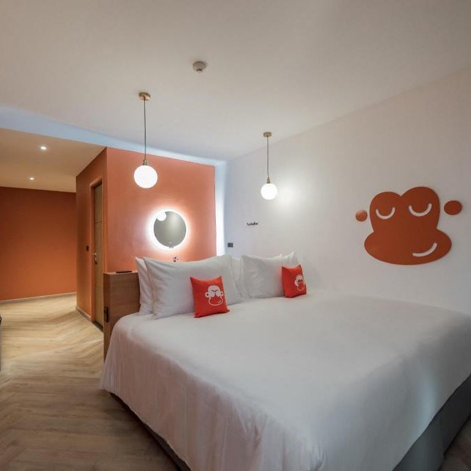 Blu Monkey Hub and Hotel Bangsaen