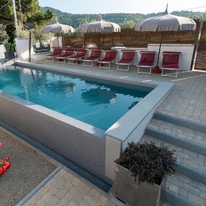 Villa Sassolini Suite & Rooms - Country Boutique Hotel