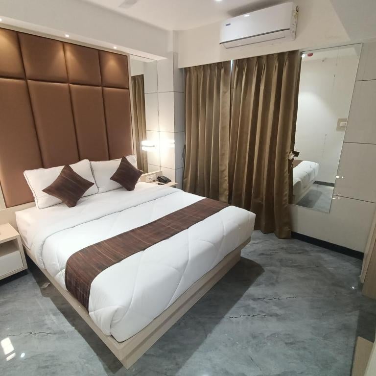Hotel Pearl Residency Thane