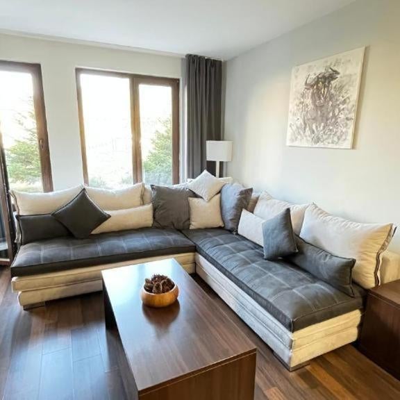 ALTITUDE MOUNTAIN APARTMENTS ASPEN at GONDOLA BANSKO Thumbnail