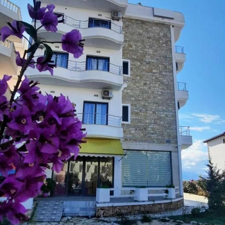 El Mare Hotel