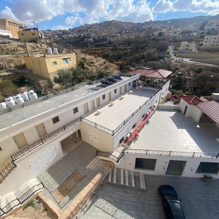 Petra Karam Hotel