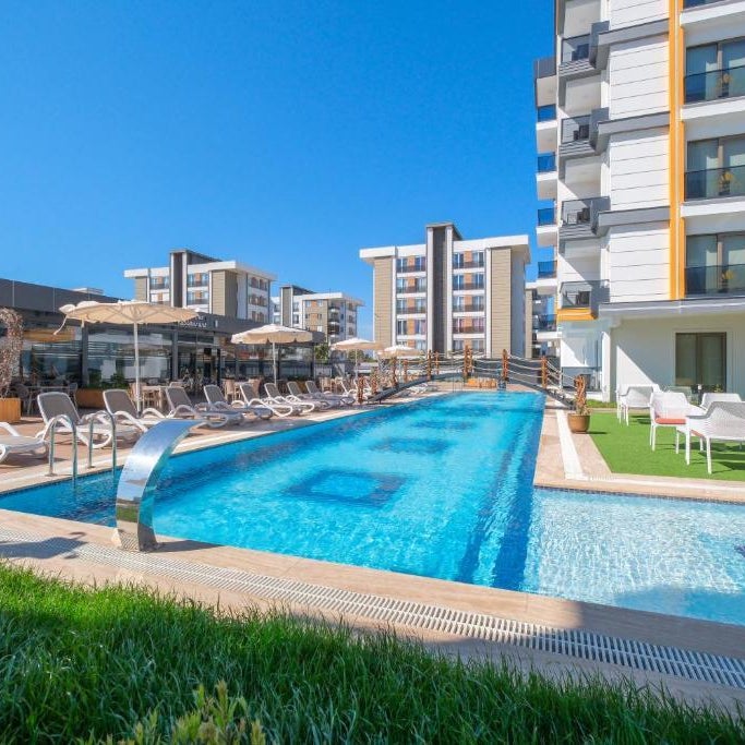 Elysium Deluxe Suites 