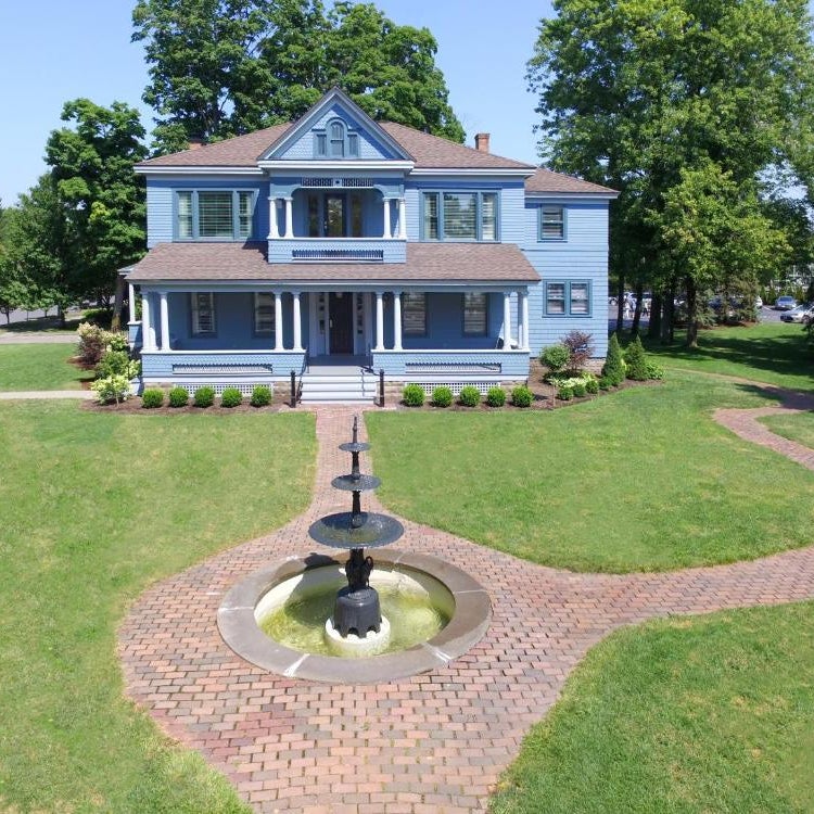 Hannum House Thumbnail