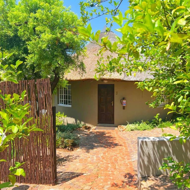 Protea Ridge Guest Cottages and Conference Centre