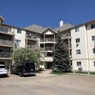 Chris Cozy Condo Commonwealth #205 Edmonton Thumbnail
