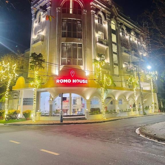 KHÁCH SẠN ROMO Thumbnail