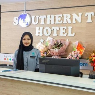 Southern Tip Hotel - City & 100m walk to McDonald's & FREE DOBI