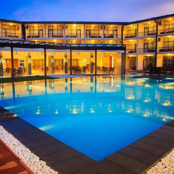 Camelot Beach Hotel Thumbnail