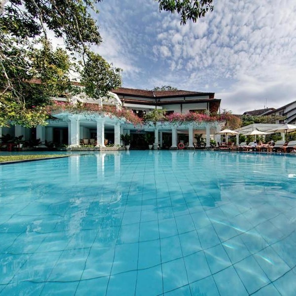 Mahaweli Reach Hotel Thumbnail
