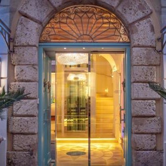 Piccolo Grand Hotel