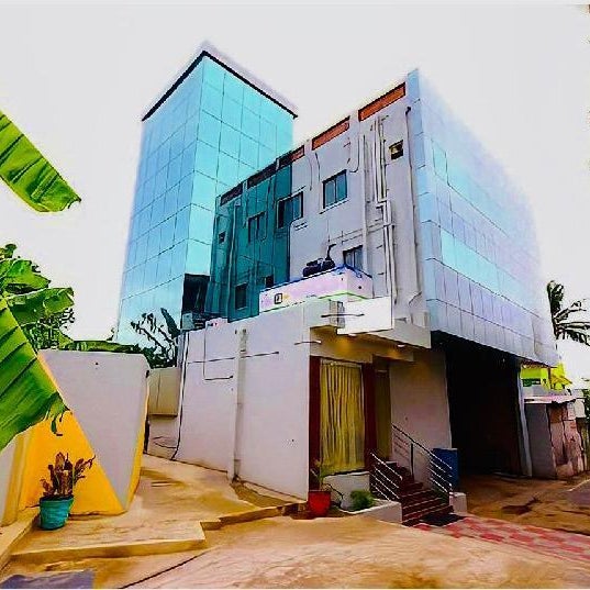 Neighbour Inn - Near Chennai Trade Centre & Miot Hospital