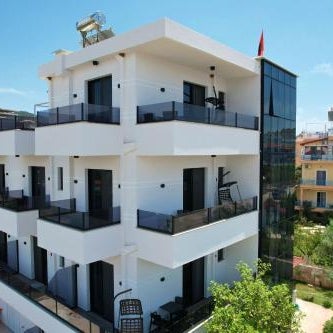 Hotel Eagle Thumbnail