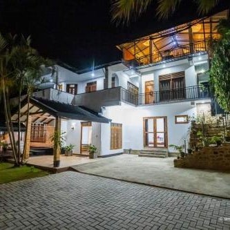 Grand Jumbo residence