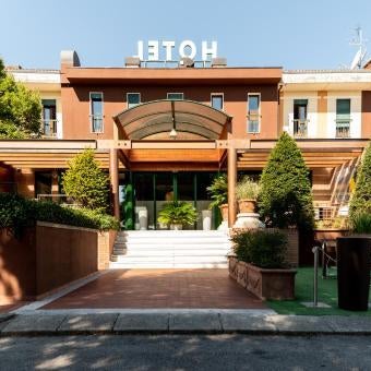 HOTEL QUERINI Essential Business Hotel Sandrigo