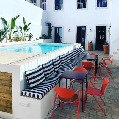 Casa Rosa Villa with Pool in Olhao Centre