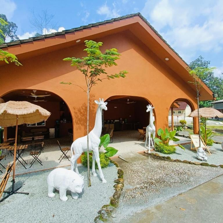 LiLLA Rainforest Retreat - Hulu Langat Thumbnail
