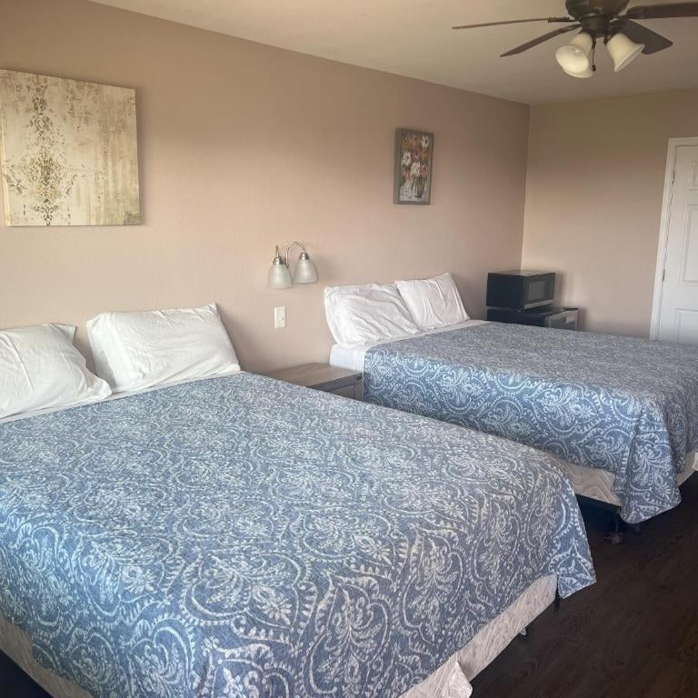 The 409 Bolivar Beach Hotel