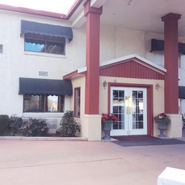 Howard Johnson by Wyndham Springerville Thumbnail