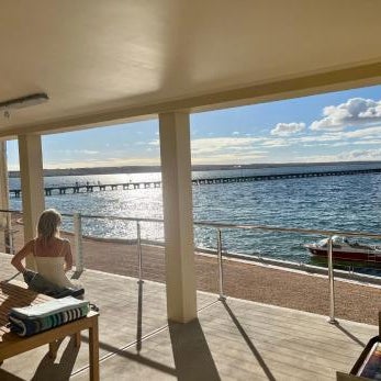 Beachside & Jetty View 1 - Admirals Apartment