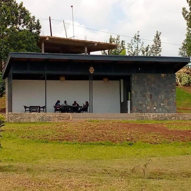 Eben Lake Kivu cottages and Villas