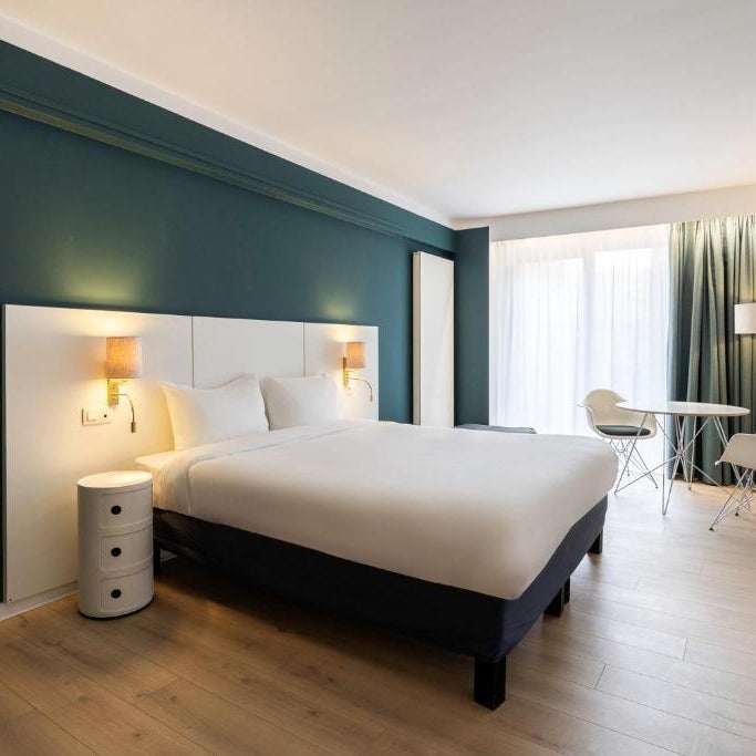 Hotel Louise Thumbnail