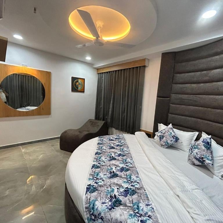 Hotel M Grand Thumbnail