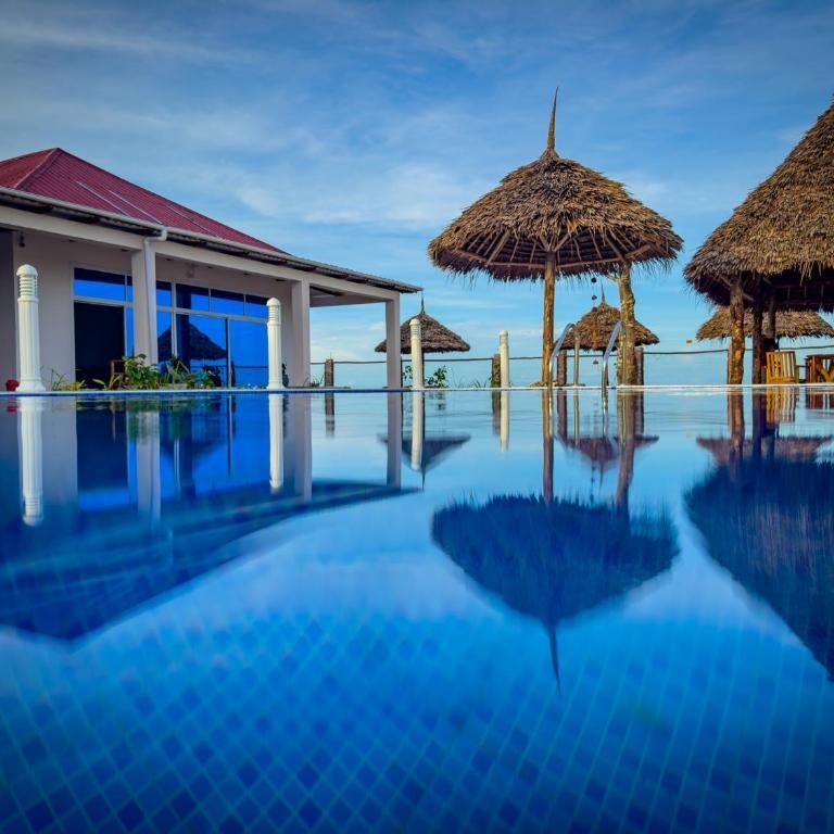 Coral Cliff Villas Zanzibar