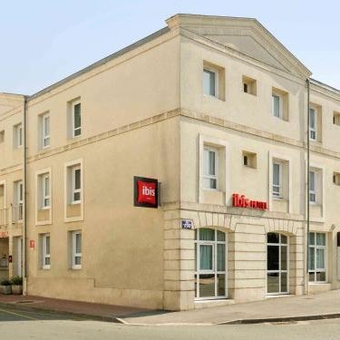 ibis Rochefort