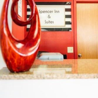 Spencer Inn & Suites Thumbnail
