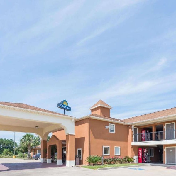 Days Inn by Wyndham Sulphur LA Thumbnail