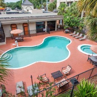 Days Inn & Suites by Wyndham Orlando Airport Thumbnail