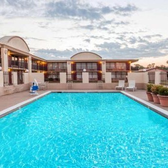 Days Inn by Wyndham Hillsboro TX Thumbnail